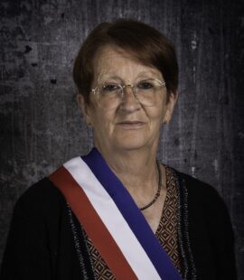 Portrait de Nadine DOUELLE, 4ème adjointe au Maire.